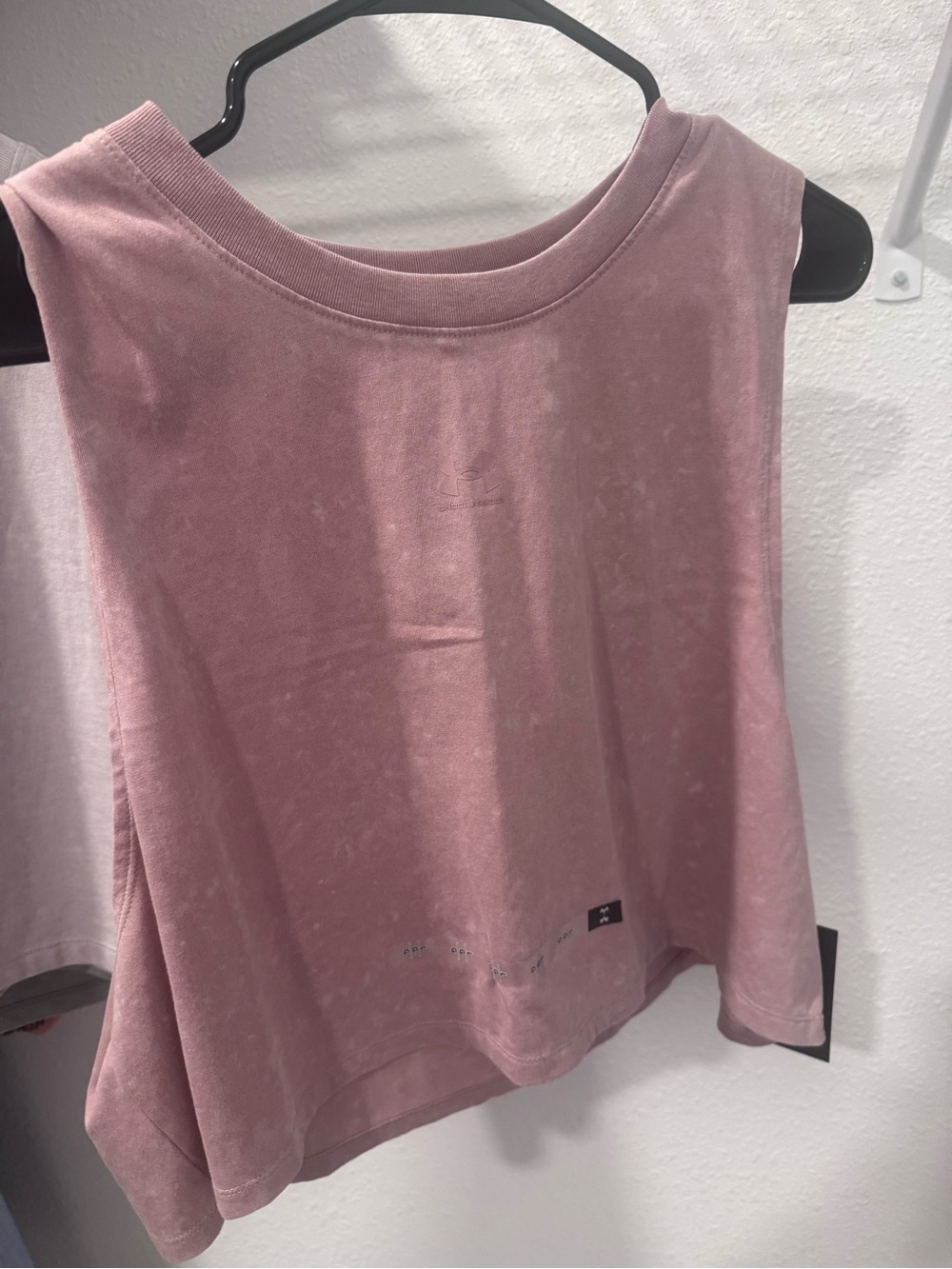 Under Armour Women's Rose Pink Sleeveless Crop Tank